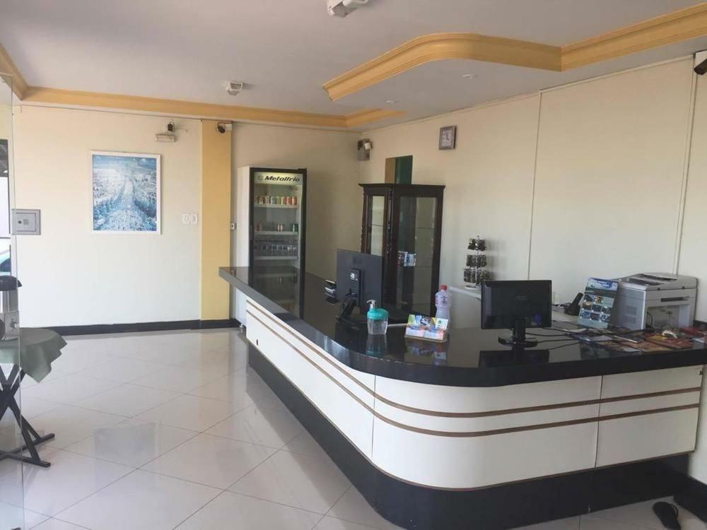 Hotel Skala Фос ду Игуасу Екстериор снимка